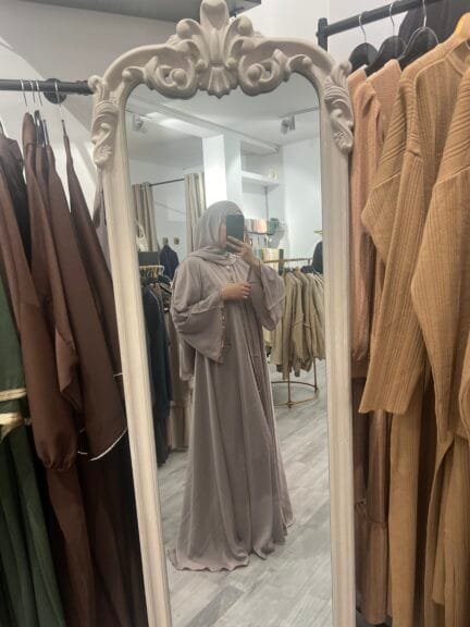 Abaya Amera