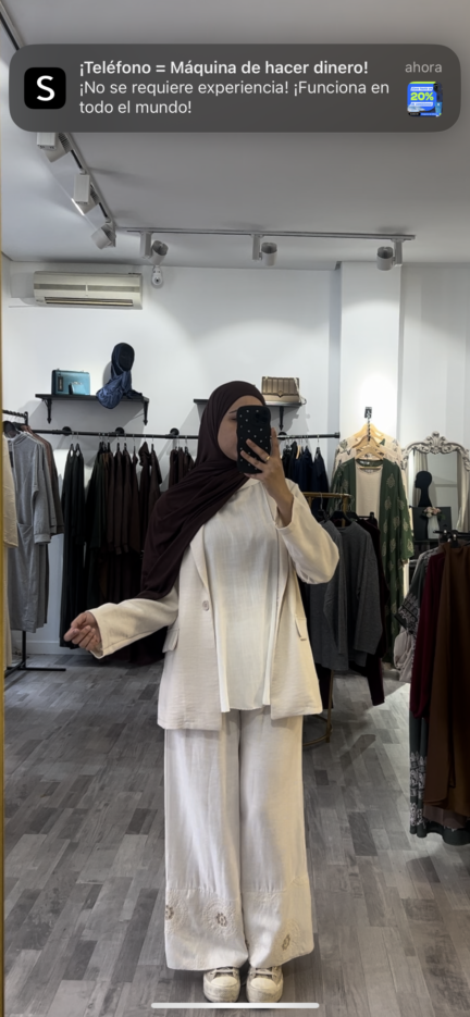 Conjunto pantalón beige